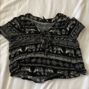 cropped elephant shirt